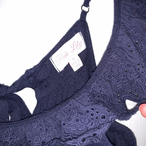 Pink Lily ruffled tank - Picture 3 of 4